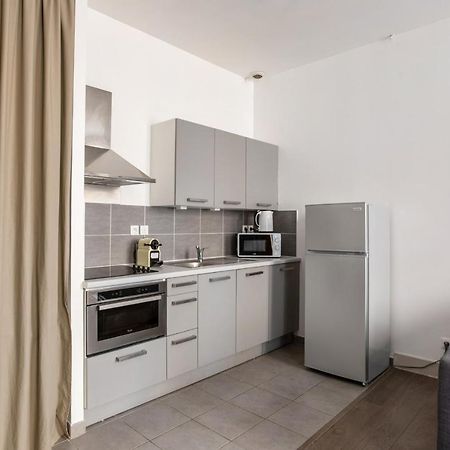 Large Modern And Calm Flat At The Doors Of Panier In Marseille - Welkeys Apartment Bagian luar foto