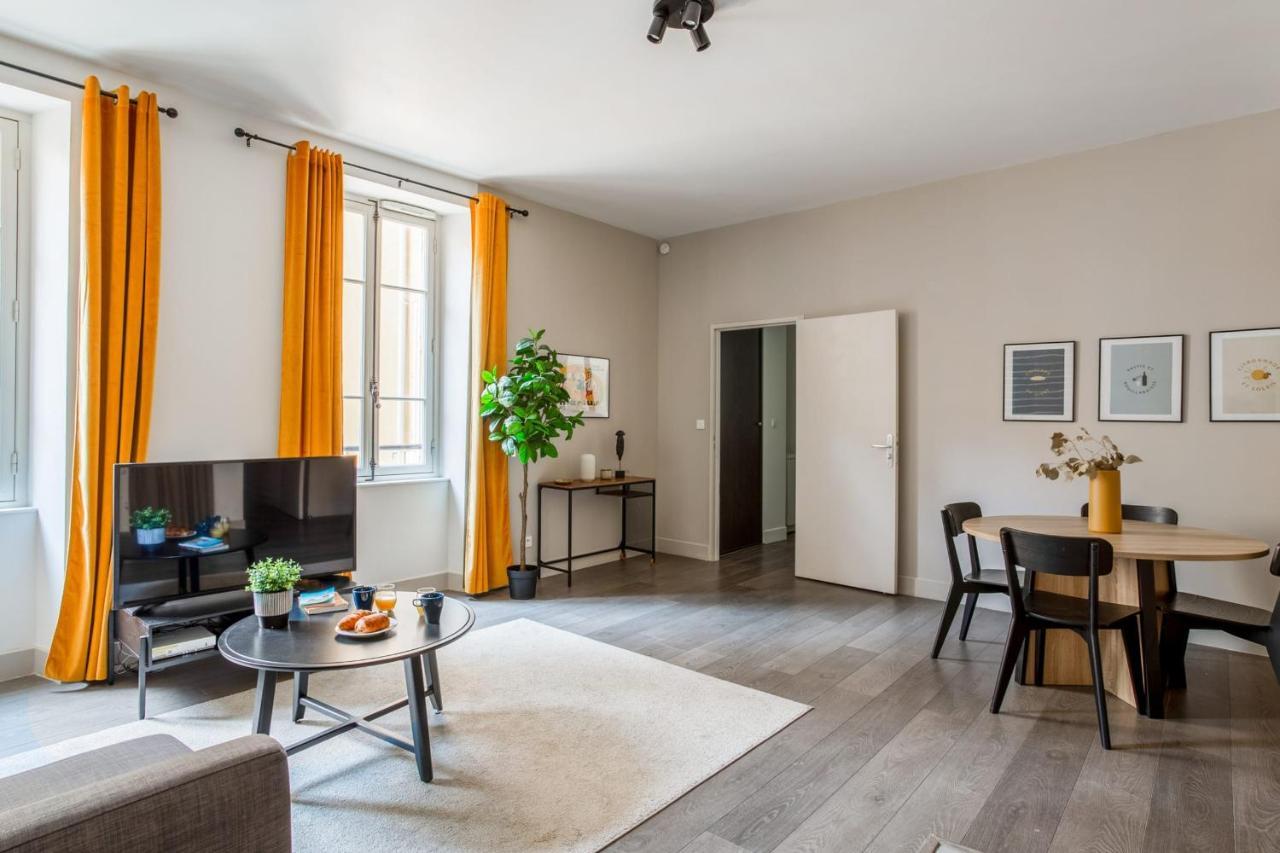 Large Modern And Calm Flat At The Doors Of Panier In Marseille - Welkeys Apartment Bagian luar foto