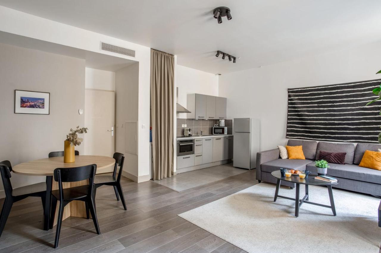 Large Modern And Calm Flat At The Doors Of Panier In Marseille - Welkeys Apartment Bagian luar foto