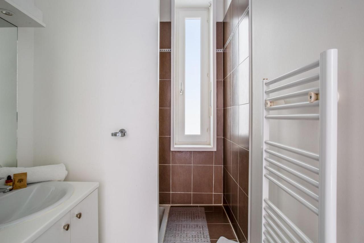 Large Modern And Calm Flat At The Doors Of Panier In Marseille - Welkeys Apartment Bagian luar foto